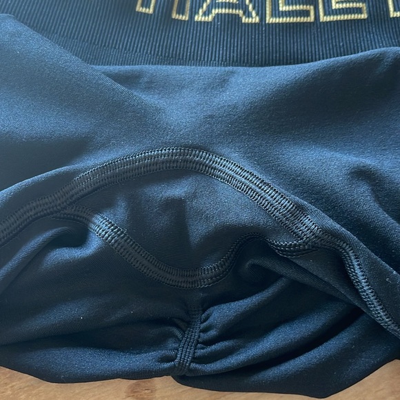 Alphalete Amplify SE Gravity Leggings Small Black Special Edition Graphic - Picture 9 of 10